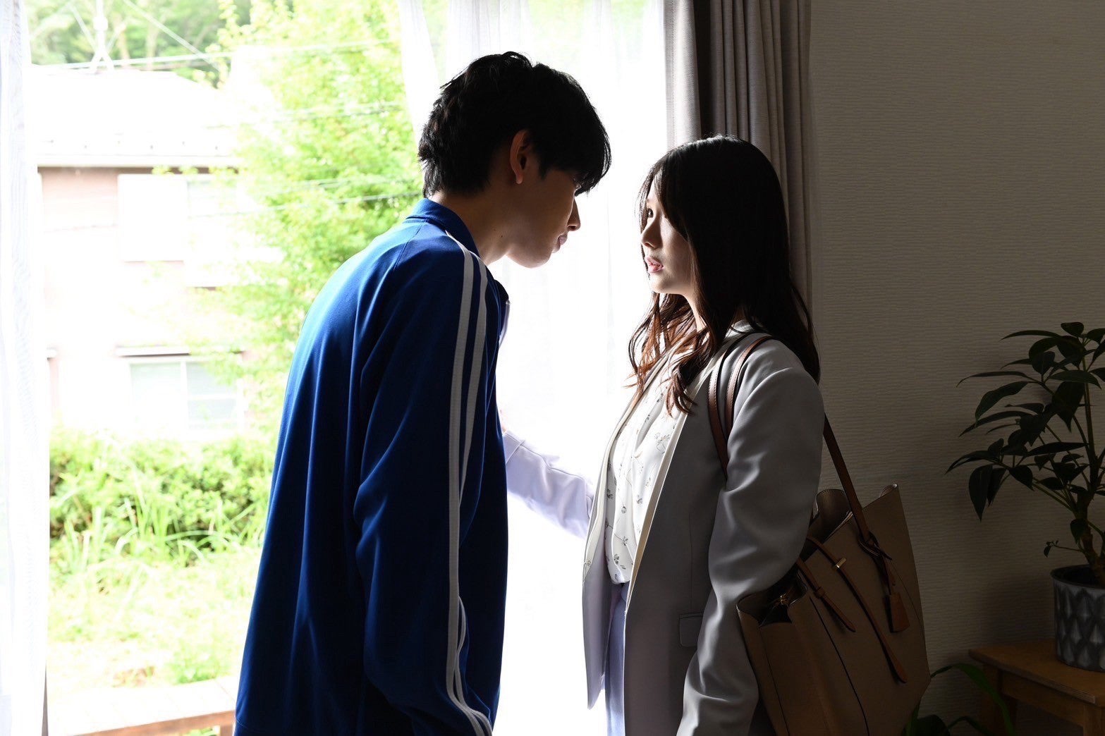 宮世琉弥、小野花梨「スノードロップの初恋」第4話（C）カンテレ