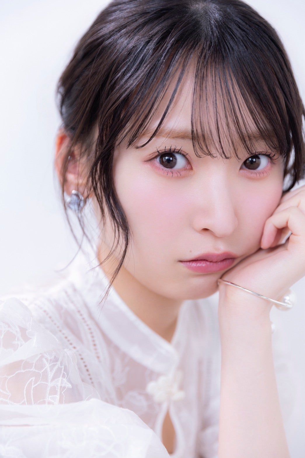 AKB48坂川陽香、指原莉乃は「加入したいと思ったきっかけ」地元＆グループ愛発揮で「新しいファンの皆さんとAKB48をつなぐ架け橋に」【モデルプレスインタビュー】