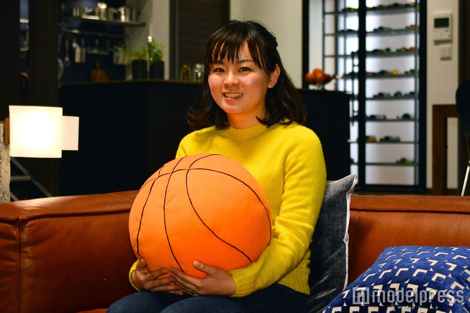 小野宅での武田さん（C）モデルプレス