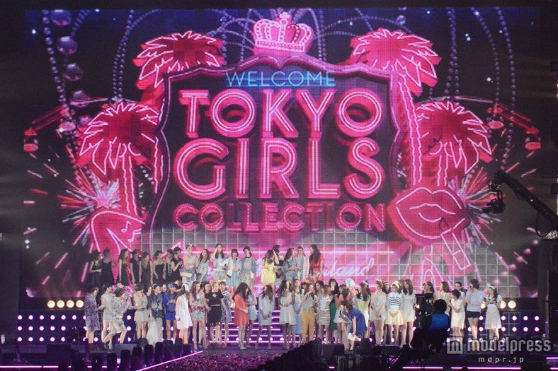 「第18回 東京ガールズコレクション2014 SPRING／SUMMER」フィナーレ