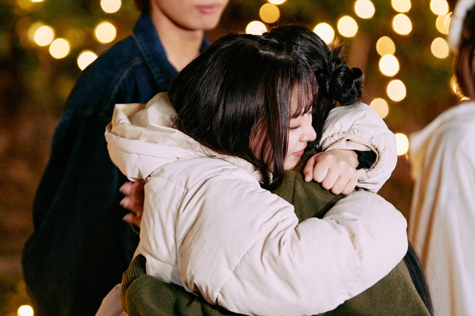 齊藤なぎさ、永井愛実「花束とオオカミちゃんには騙されない」第7話（C）AbemaTV, Inc.