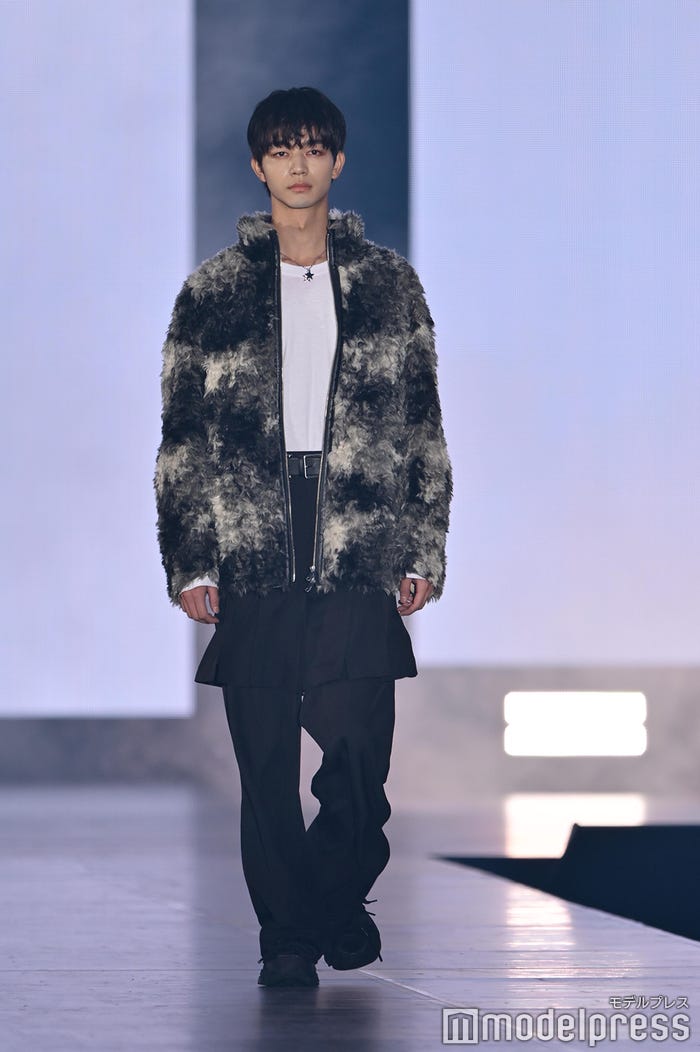 吉澤要人(C)モデルプレス