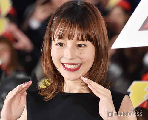 平野綾「お腹ぺったんこで上手く着れました」“十何年か前”のへそ出し衣装着こなす姿に反響「見惚れた」「可愛すぎる」