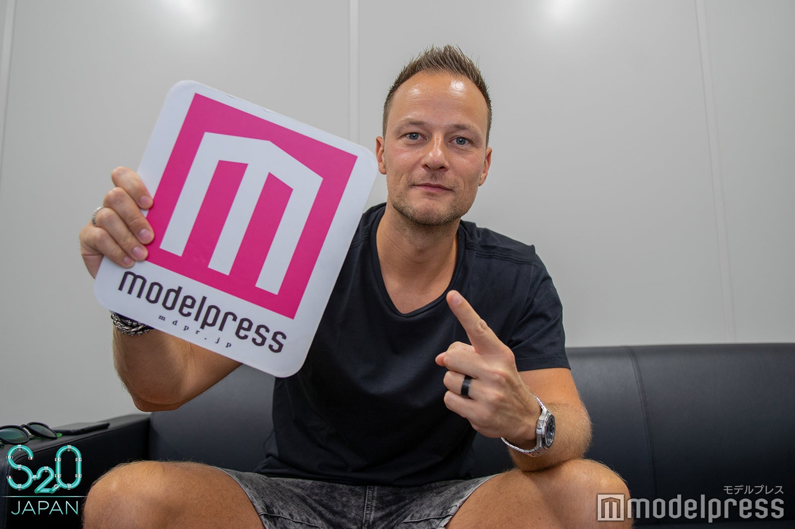 YVES V（C）モデルプレス