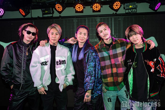 Repezen Foxx/(左から)DJ脇・DJ銀太・DJ社長・DJふぉい・DJまる(C)モデルプレス