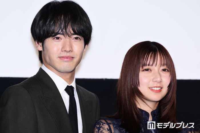 上白石萌歌と赤楚衛二がSNS上で繰り広げる“漫才”が話題「笑いのセンスを感じる」「もっと見せて」の声
