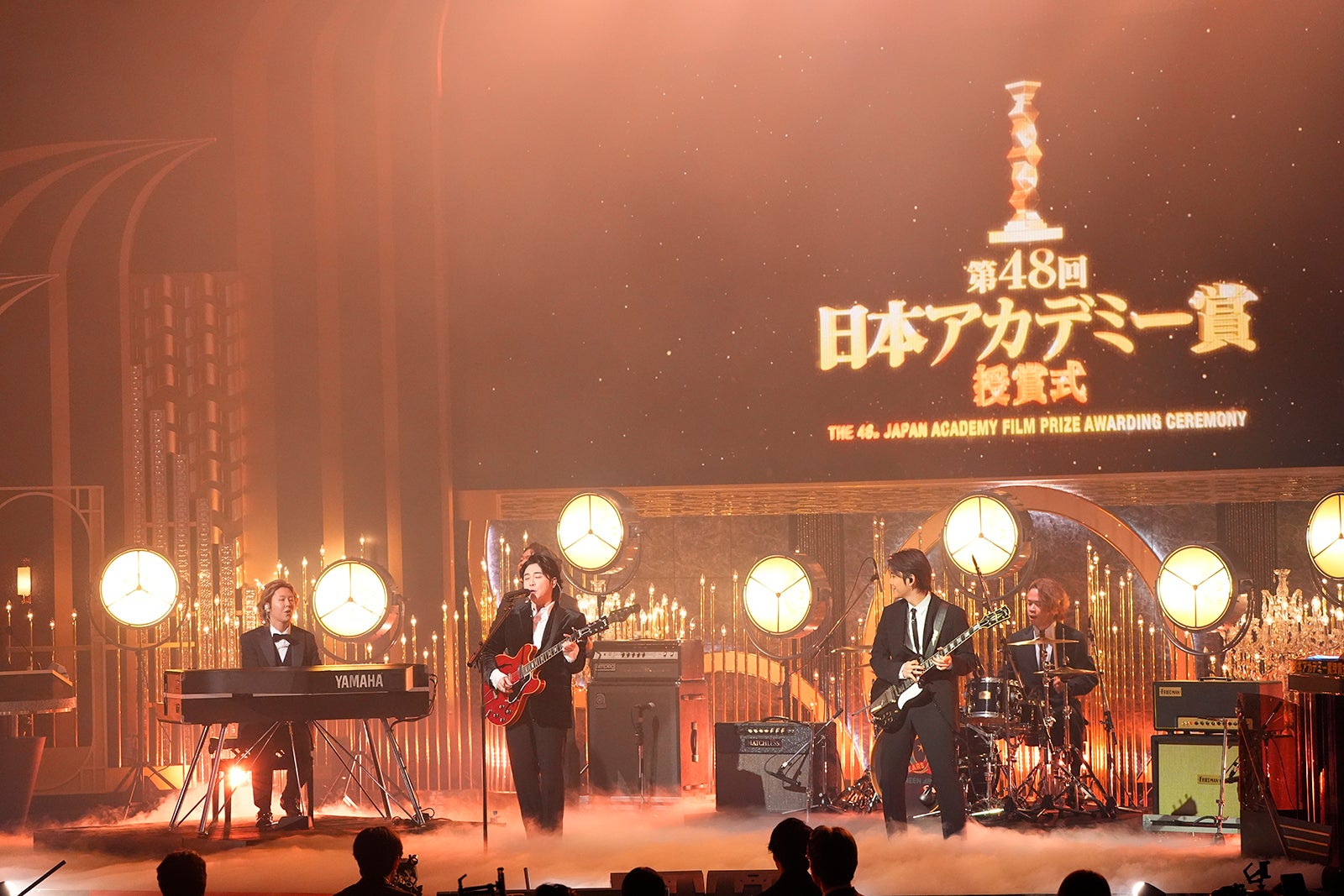 Mrs. GREEN　APPLE（C）日本アカデミー協会