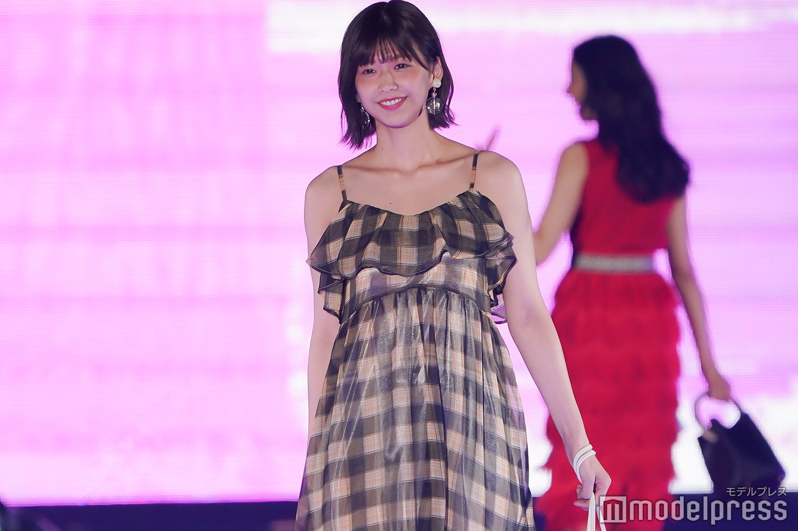 渡邉理佐 （C）モデルプレス