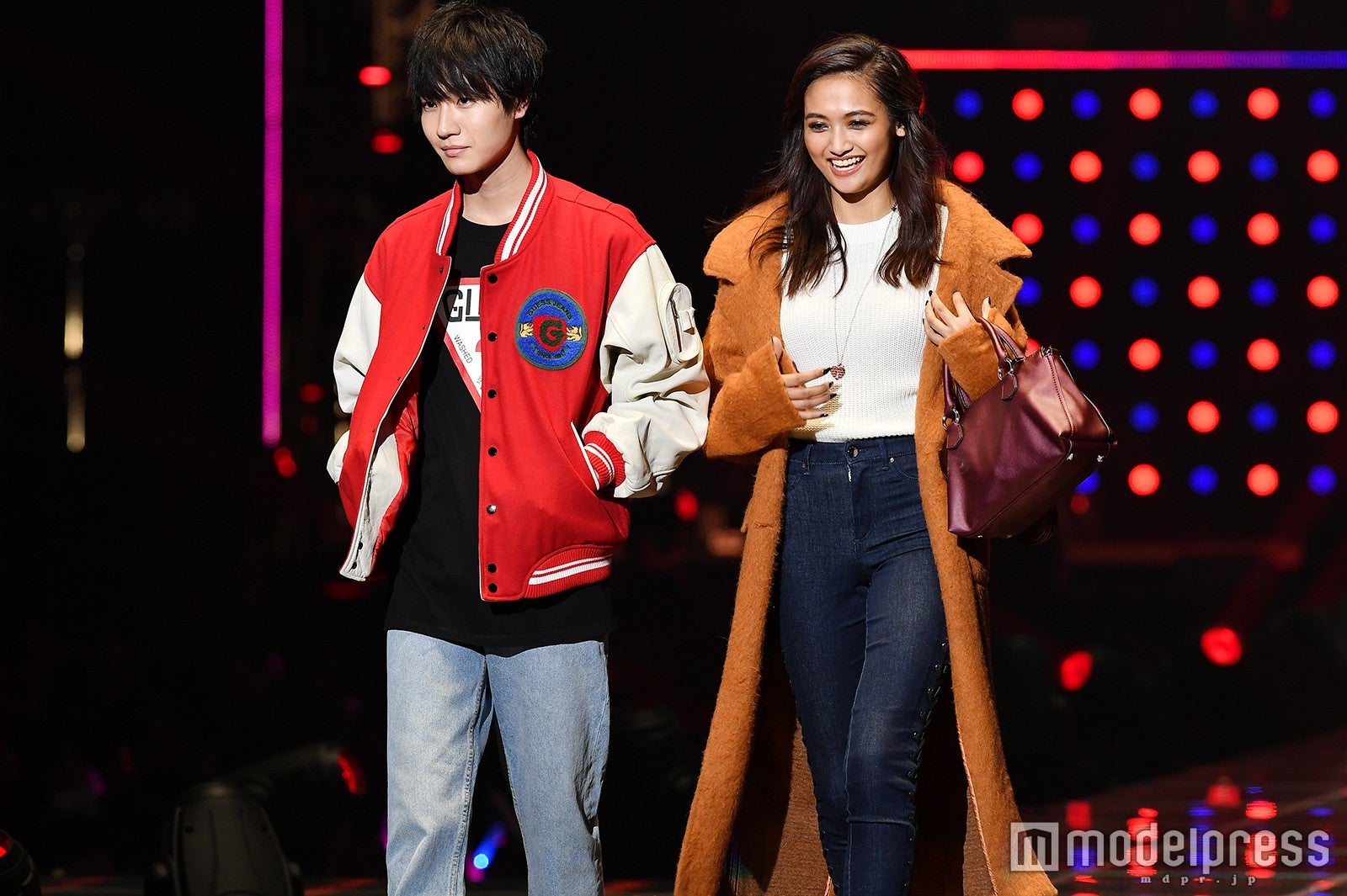 桜田通、香川沙耶（C）モデルプレス