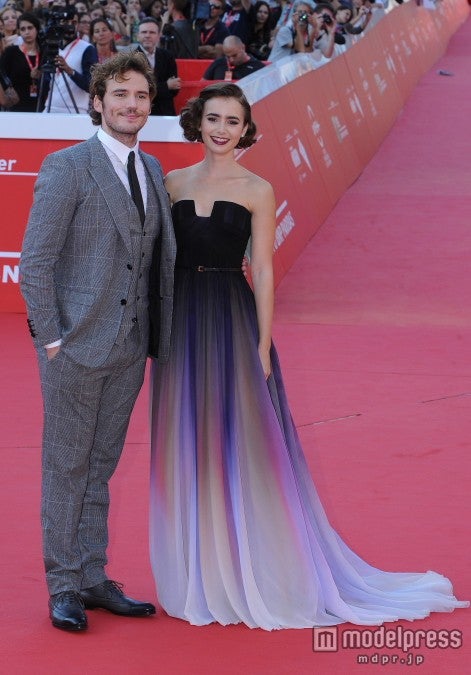 リリー・コリンズとサム・クラフリン。 WENN.com／Zeta Image