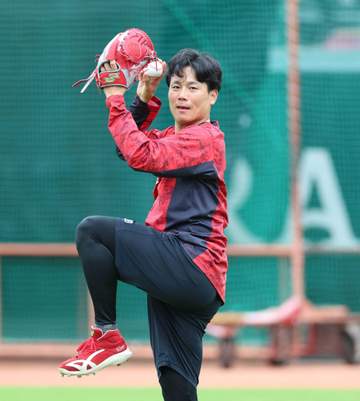 広島・栗林 先発2年目への強化計画 平均球速UP「威力増しながらコントロールは維持」「あとはフォームも変えたいな」