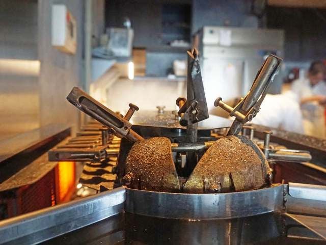 column_29b3ae72f7a2914fd2c16e3f5c57fe12.