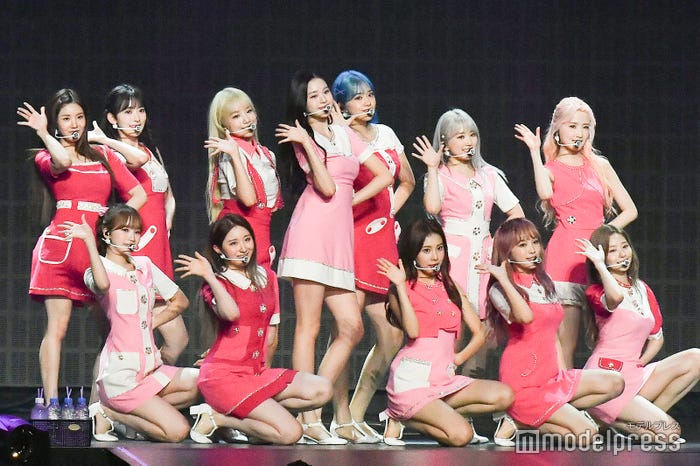 IZ*ONE(C)モデルプレス