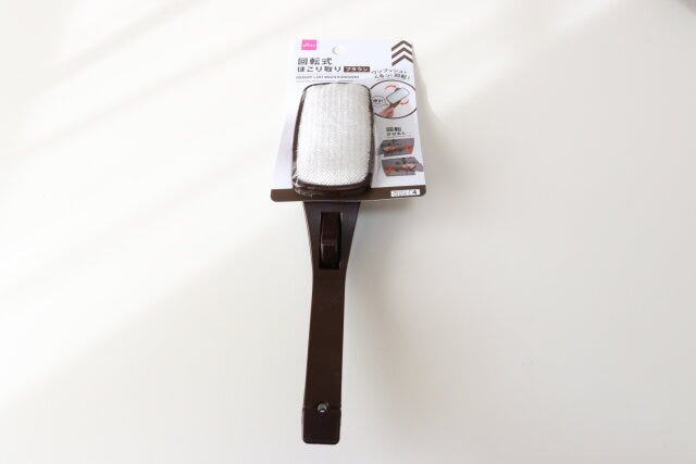ダイソー 回転式ほこり取り ダイソーの回転式ほこり取り