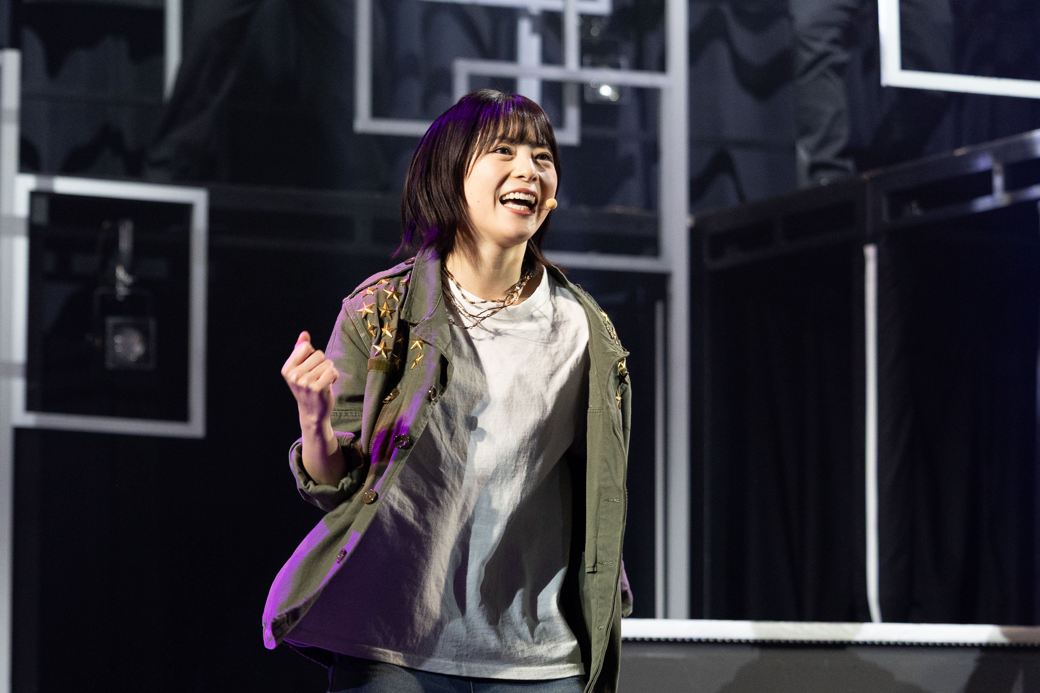 竹内夢「ダッドシューズ2025」公開ゲネプロより