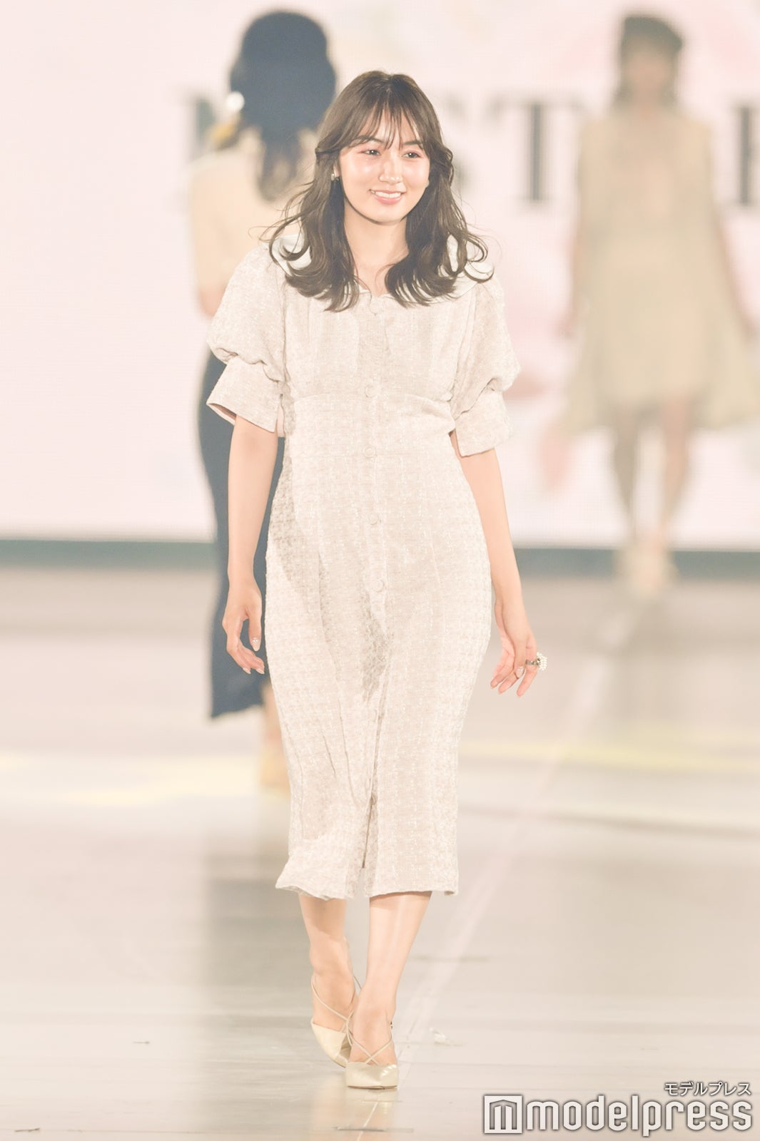 （C）モデルプレス