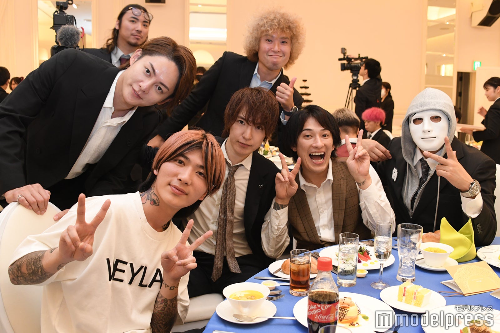 へずまりゅうの披露宴の様子（C）モデルプレス