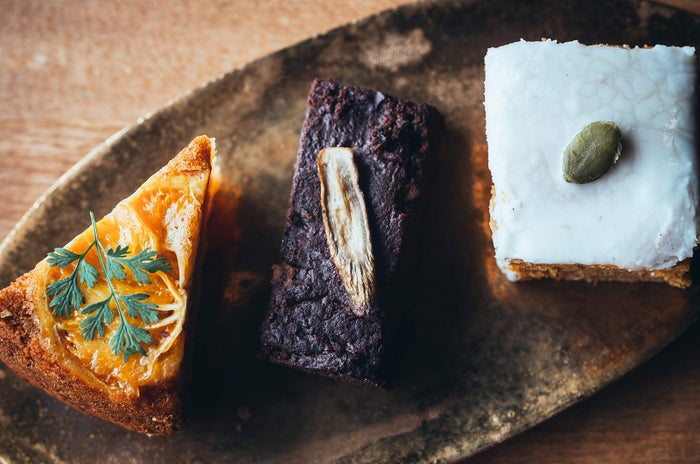 天然素材と季節の手作りケーキ／画像提供：alt.coffee roasters