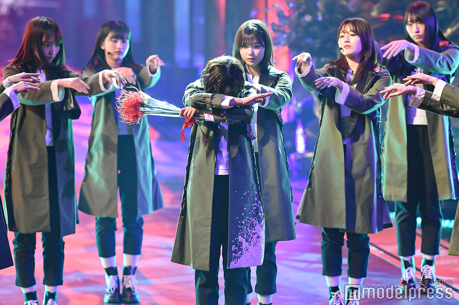 （C）モデルプレス