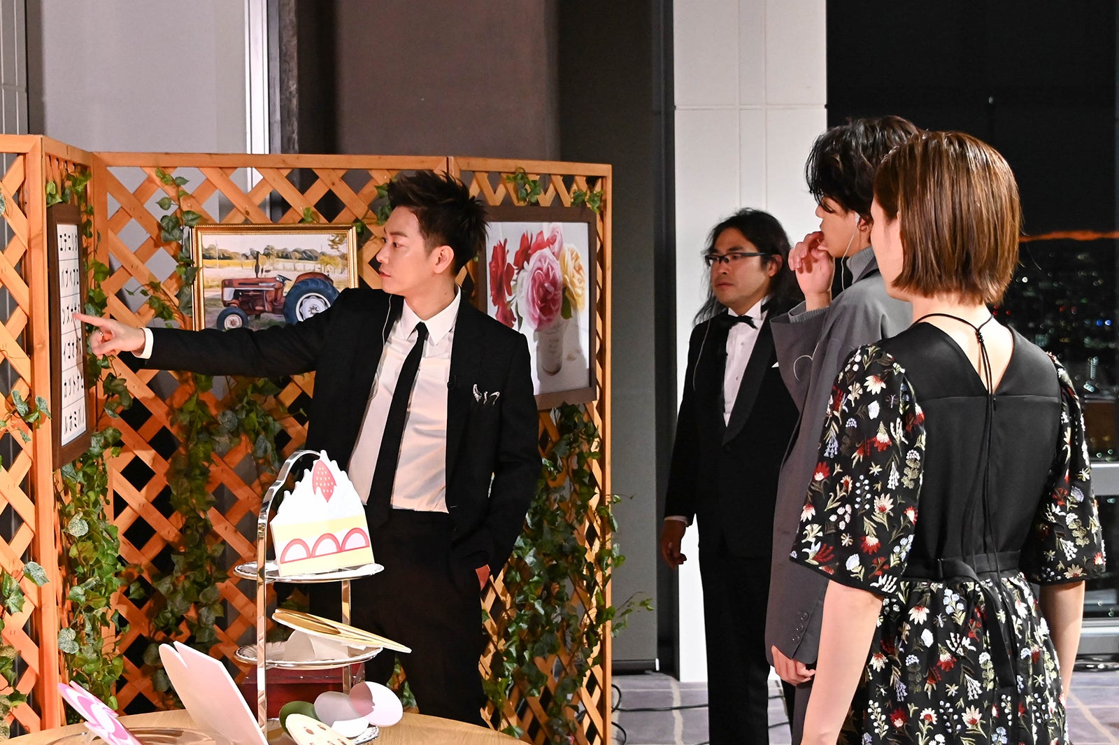 佐藤健、中岡創一、志尊淳、本田翼（C）TBS