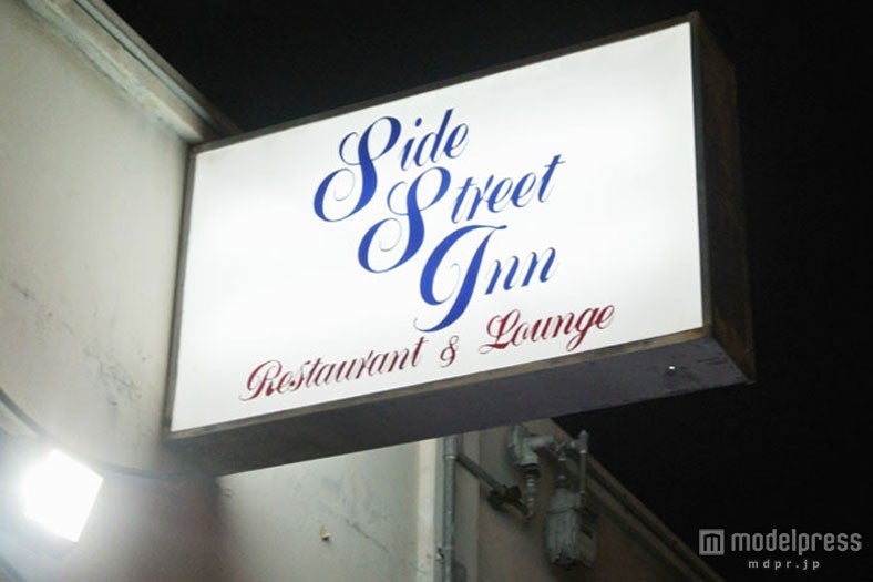 アラモアナ・センター近くにあるSide　Street　Inn