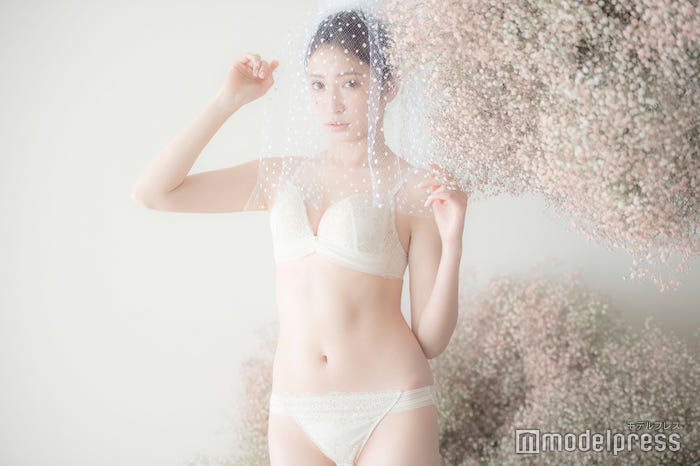 吉田朱里(C)モデルプレス