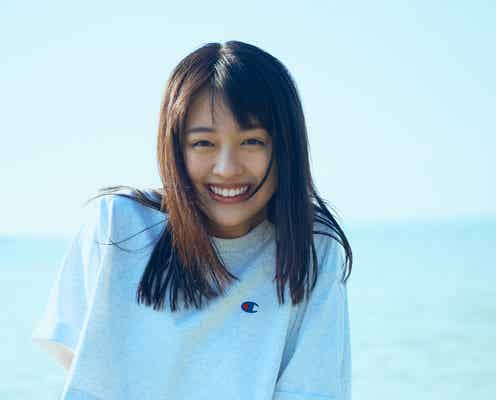 上坂樹里、10代最後に1st写真集決定 透明感溢れる先行カット解禁【コメント】