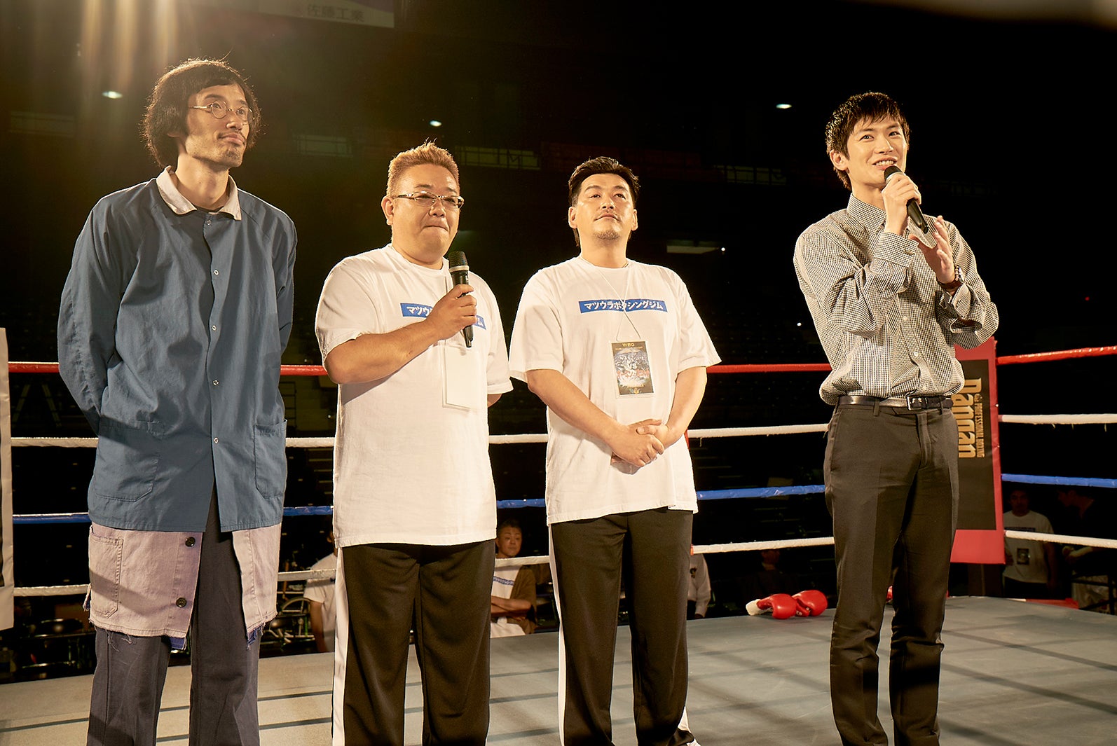 今泉力哉監督、サンドウィッチマン、三浦春馬（C）2018 映画「アイネクライネナハトムジーク」製作委員会