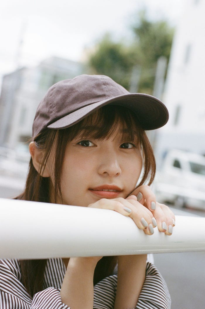 菅井友香/カレンダーアザーカット(C)TopCoat