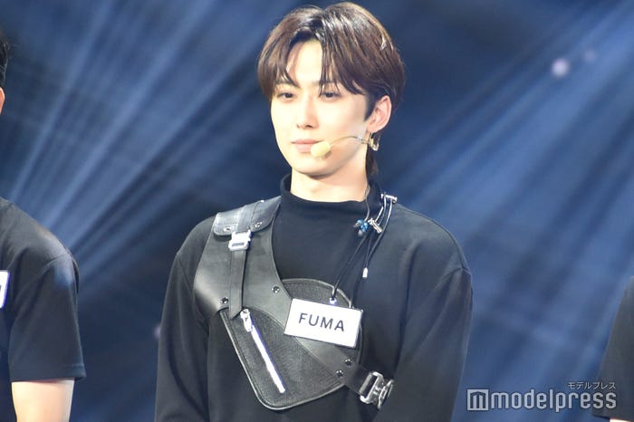 FUMA (C)モデルプレス