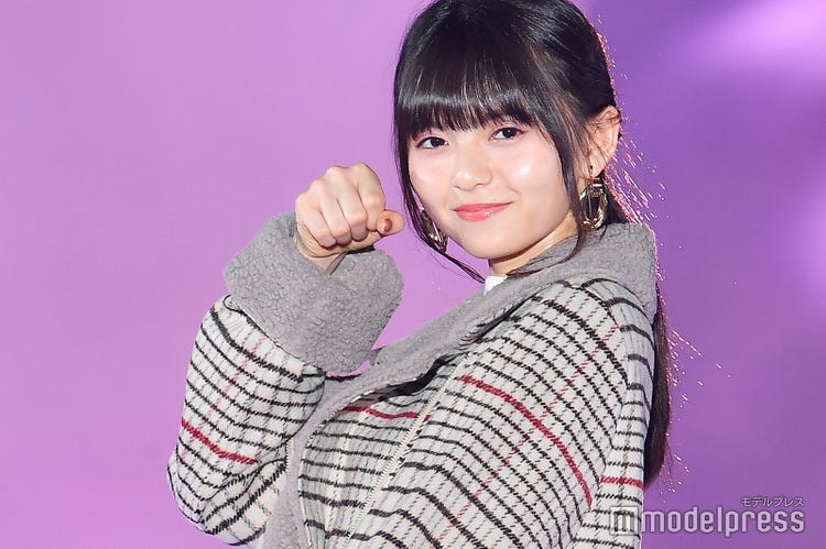 乃木坂46齋藤飛鳥 にゃんにゃん ポーズが天使 可愛い の悲鳴上がる Girlsaward 18 A W モデルプレス 乃木坂46齋藤飛鳥 にゃんにゃん ポーズが天使 可愛い の悲鳴上がる Girlsaward 18 A W モデルプレス