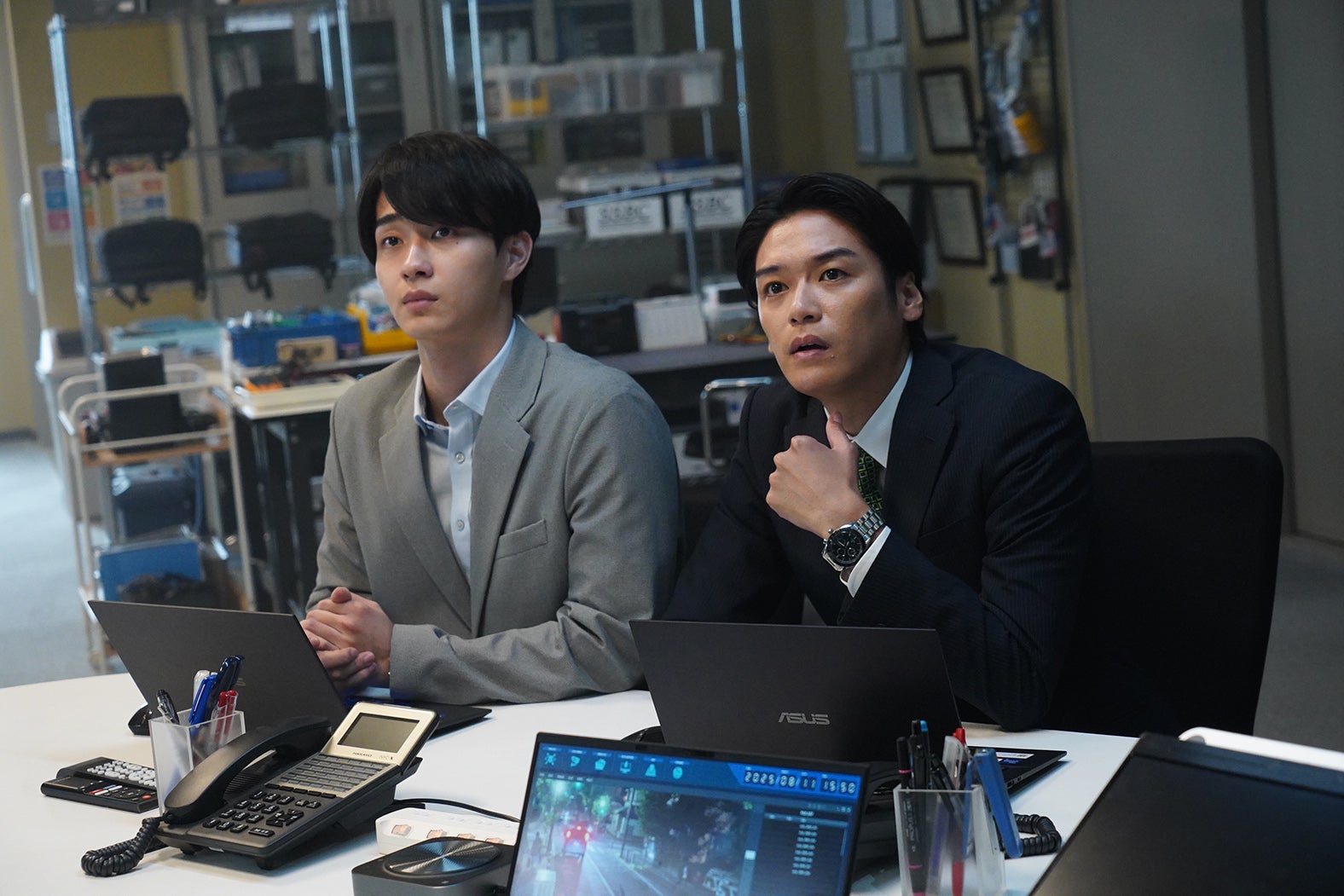 野村康太、高木雄也「大追跡～警視庁SSBC強行犯係～」第6話（C）テレビ朝日・東映