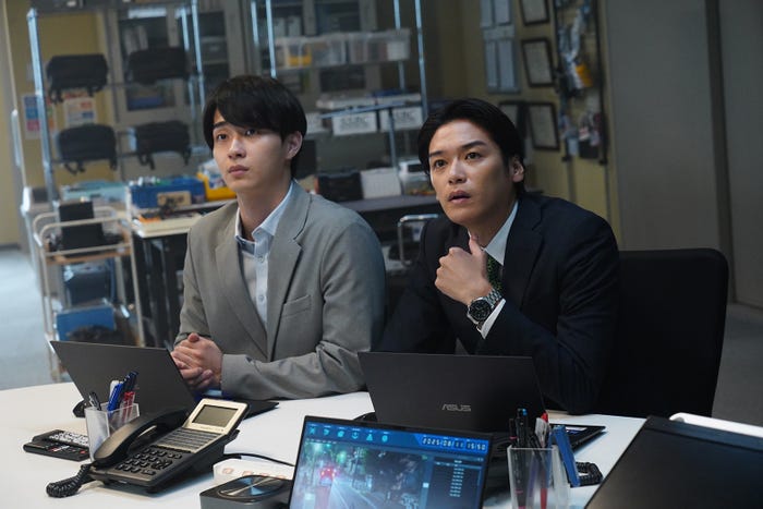 野村康太、高木雄也「大追跡~警視庁SSBC強行犯係~」第6話(C)テレビ朝日・東映