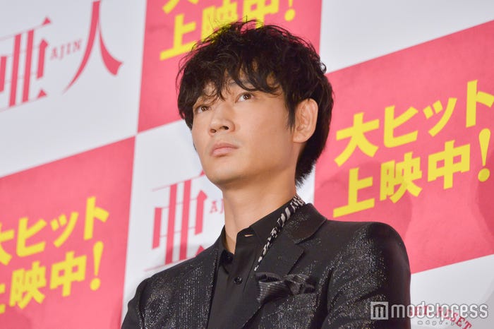 綾野剛(C)モデルプレス