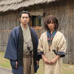 モデルプレス - 嵐・松本潤、偉人役に「嬉しく思っています」深田恭子と北海道ロケ<永遠のニシパ~北海道と名付けた男 松浦武四郎~>