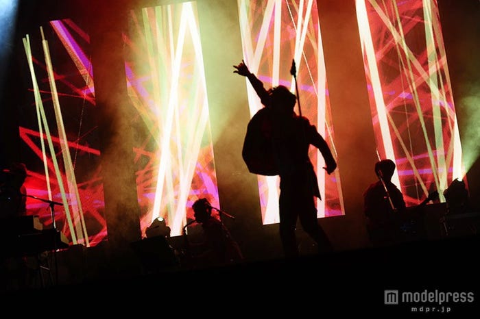 サマソニに出演した郷ひろみ(c)SUMMER SONIC 2015 オフィシャル・サイト