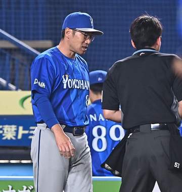 DeNA6連敗 ついに借金10 相川監督「僕らは一戦ずつ取っていくしかない」