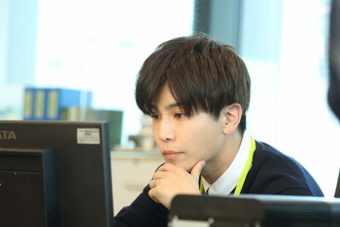 岩田剛典「あなたがしてくれなくても」第1話より(C)フジテレビ