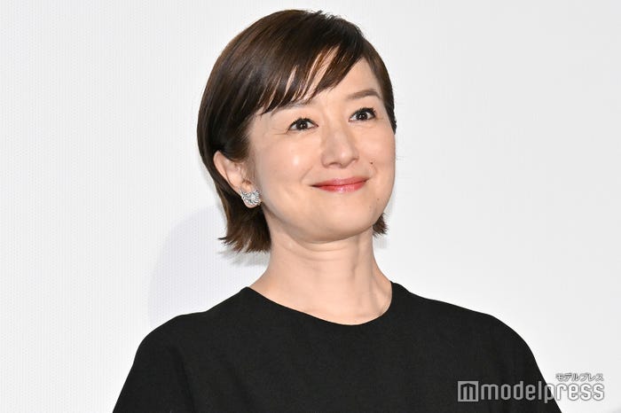 鈴木京香(C)モデルプレス