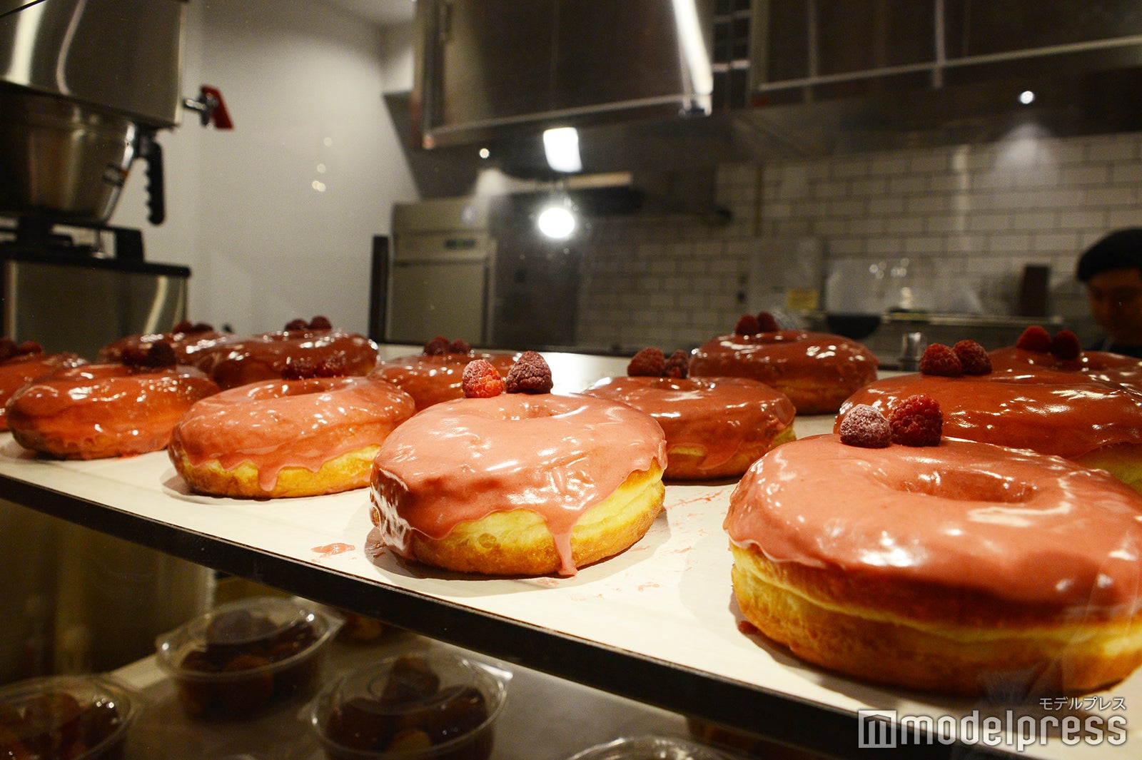 横浜駅東口POST STREET（C）モデルプレス