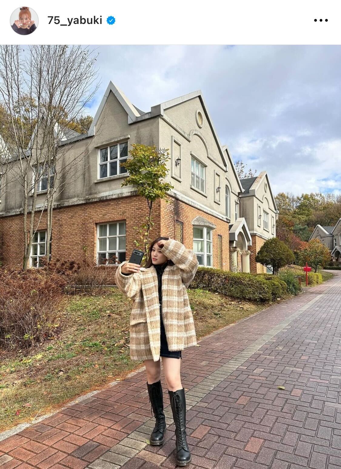 矢吹奈子Instagramより