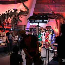 「WALKING WITH DINOSAURS」特別映像収録の模様