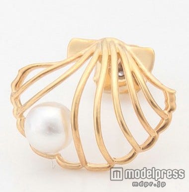 シェルパールピアス「phoebe」4,104円(税込)