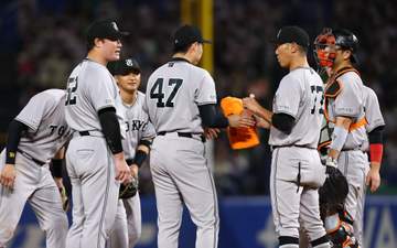 崖っぷちの巨人 2者連続でリクエスト失敗 同点の八回に大ピンチ