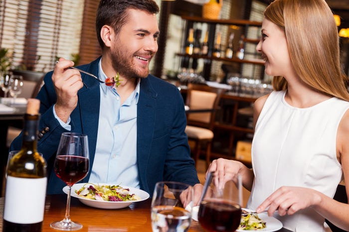 相手が楽しんでいるか、常に不安に思っている男性は案外多い(photo by gstockstudio/Fotolia)
