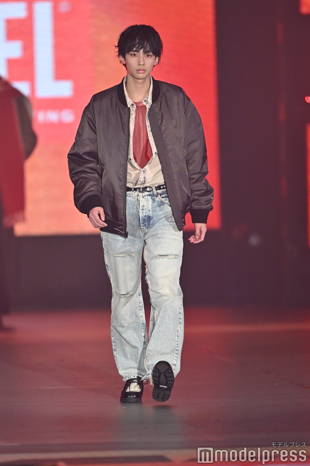 （C）モデルプレス