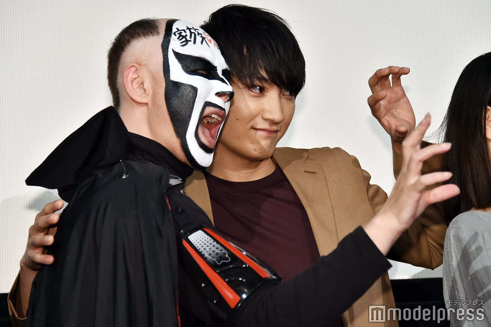 鉄拳×金子大地 （C）モデルプレス