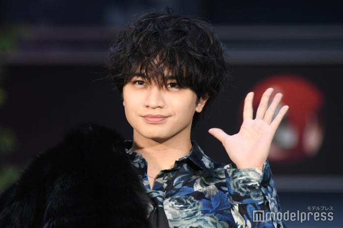 サファリビーストモードの中島健人(C)モデルプレス