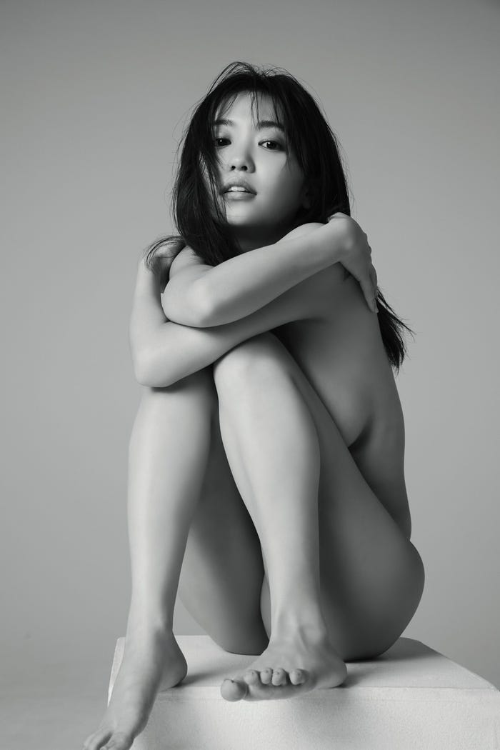 大原優乃「√25」追加カット(C)撮影:二階堂ふみ/小学館