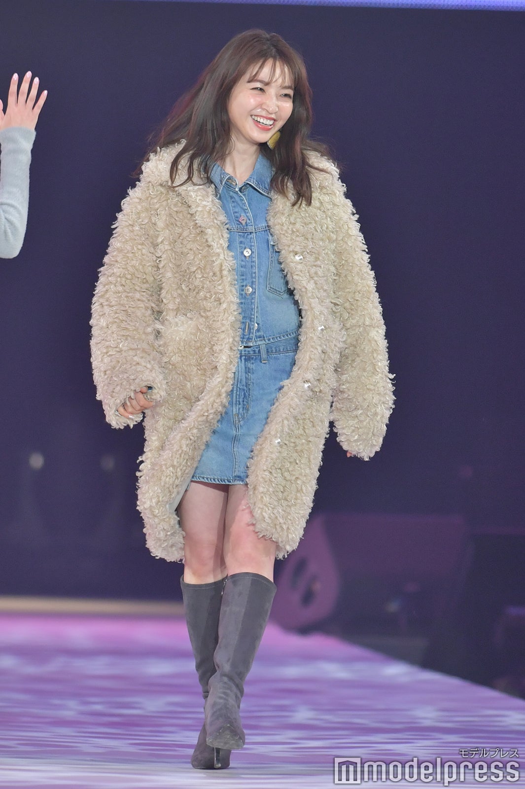 （C）モデルプレス